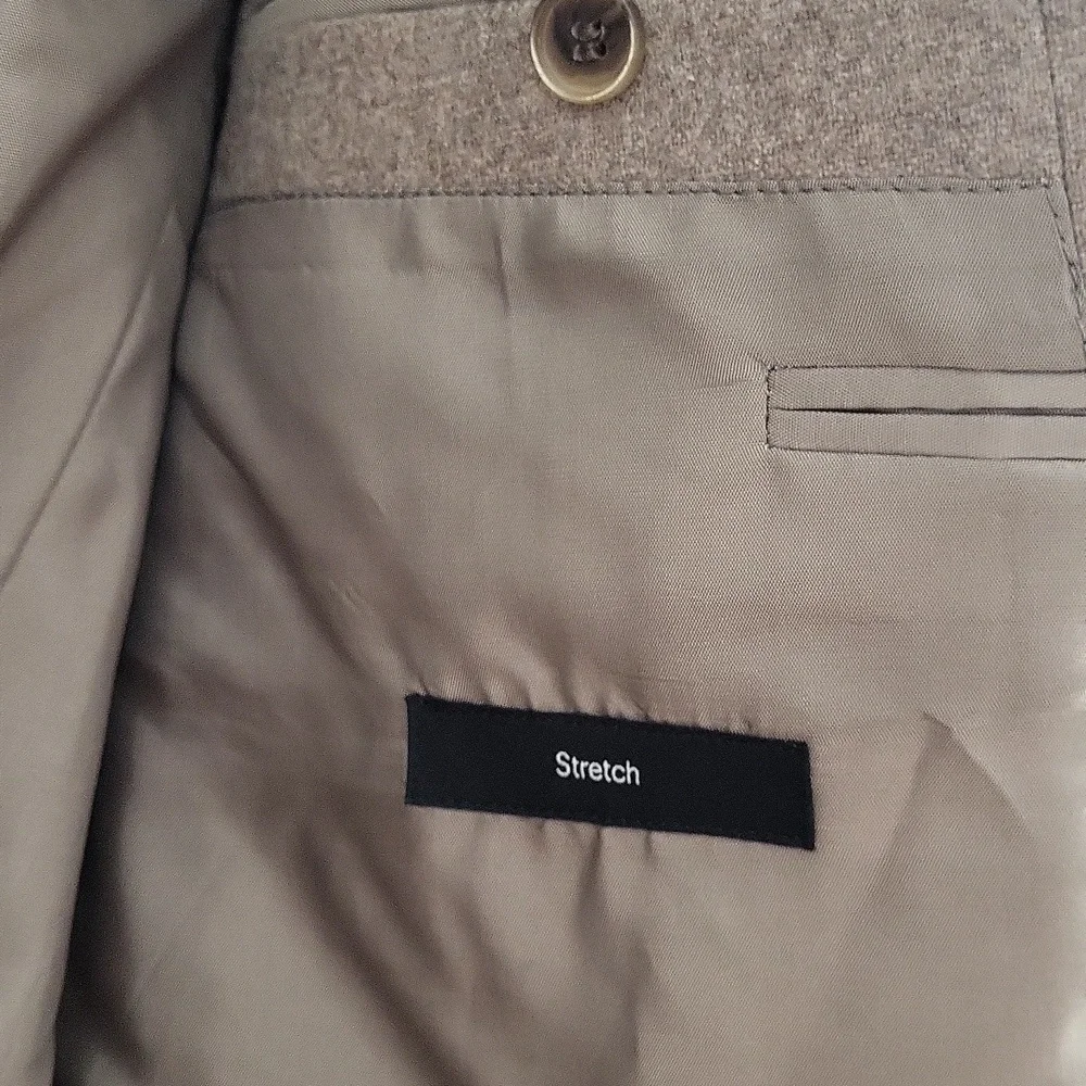 BOSS Hugo Boss Beige Wool Blend Harvis‎ Jacket. Size 42L